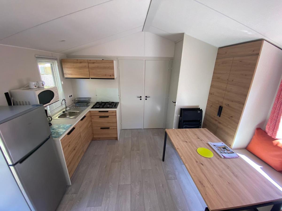Camping Le Repos Saint-Palais-sur-Mer Exterior foto